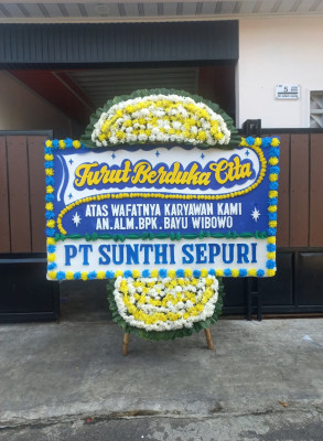 Papan Bunga Duka di Giripurno