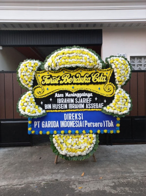 Papan Bunga Duka di Giripurno